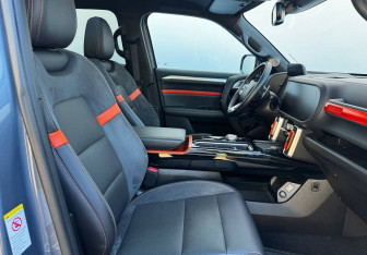 Подержанный автомобиль Haval Dargo 2022 года (10 фото)