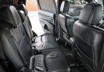 Подержанный автомобиль Mitsubishi Outlander 2008 года (12 фото)
