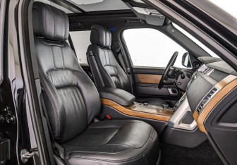 Подержанный автомобиль Land Rover Range Rover 2021 года (23 фото)