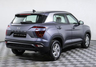 Подержанный автомобиль Hyundai Creta 2022 года (3 фото)