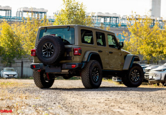 Новый Jeep Wrangler 2025 (4 фото)
