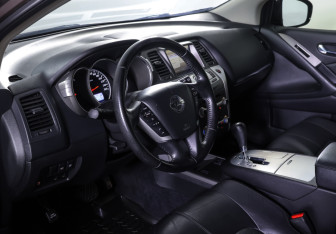 Подержанный автомобиль Nissan Murano Suv 2014 года (15 фото)