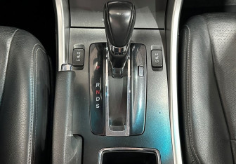 Подержанный автомобиль Honda Accord Sedan 2013 года (15 фото)