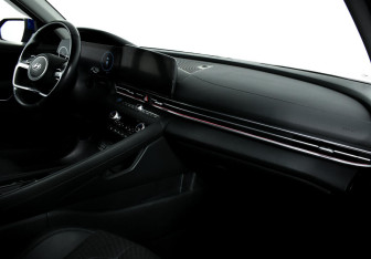 Подержанный автомобиль Hyundai Elantra Sedan 2020 года (7 фото)