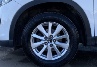 Подержанный автомобиль Mazda CX-5 2013 года (9 фото)