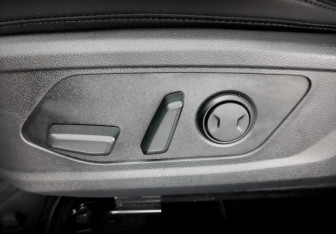 Подержанный автомобиль Kia Sportage 2023 года (21 фото)