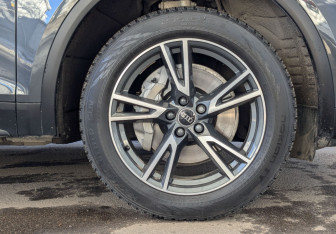 Подержанный автомобиль Audi Q5 2021 года (16 фото)