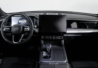 Подержанный автомобиль GAC GS8 2024 года (12 фото)