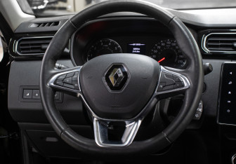 Подержанный автомобиль Renault Arkana 2020 года (17 фото)