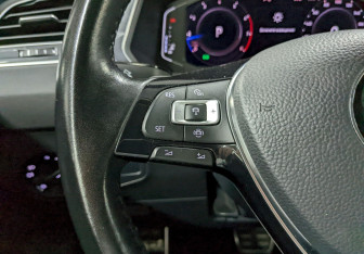 Подержанный автомобиль Volkswagen Tiguan 2019 года (27 фото)