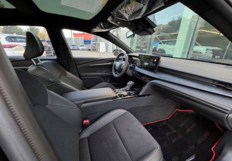 Новый Toyota Camry Sedan 2025 (2 фото)