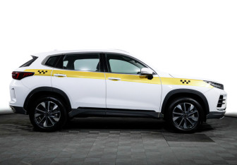 Подержанный автомобиль Exeed LX 2023 года (4 фото)