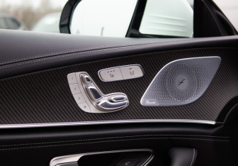 Подержанный автомобиль Mercedes-Benz AMG GT Liftback 2019 года (21 фото)