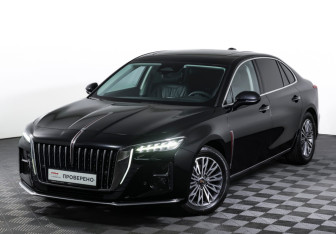 Подержанный автомобиль Hongqi H5 2023 года (25 фото)