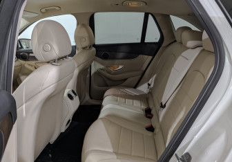 Подержанный автомобиль Mercedes-Benz GLC Coupe 2019 года (18 фото)