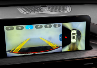 Подержанный автомобиль Exeed LX 2022 года (29 фото)