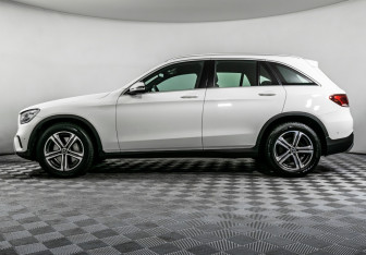 Подержанный автомобиль Mercedes-Benz GLC Coupe 2020 года (8 фото)