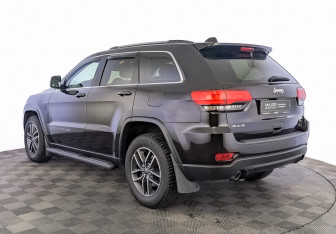 Подержанный автомобиль Jeep Grand Cherokee 2019 года (7 фото)