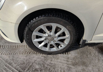 Подержанный автомобиль Audi A3 Hatchback 2014 года (18 фото)