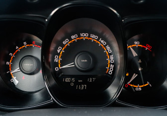 Подержанный автомобиль LADA (ВАЗ) Vesta Wagon 2019 года (19 фото)