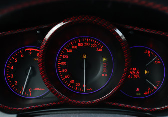 Подержанный автомобиль Mazda CX-7 2011 года (11 фото)