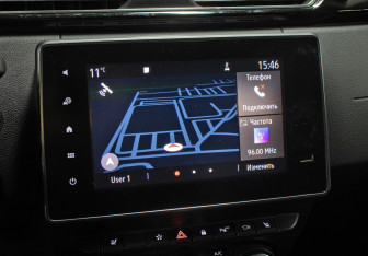 Подержанный автомобиль Renault Arkana 2019 года (19 фото)