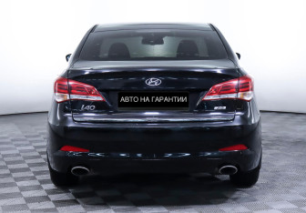 Подержанный автомобиль Hyundai i40 Sedan 2016 года (6 фото)