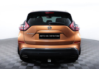 Подержанный автомобиль Nissan Murano Suv 2016 года (6 фото)