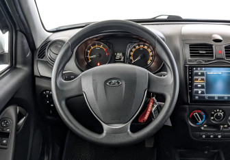 Подержанный автомобиль LADA (ВАЗ) Granta Sedan 2023 года (21 фото)