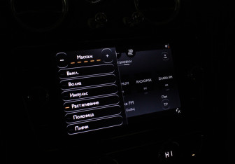 Подержанный автомобиль Bentley Bentayga 2016 года (26 фото)