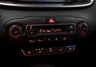 Подержанный автомобиль Kia Sorento 2019 года (20 фото)