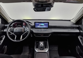 Подержанный автомобиль Haval Jolion 2022 года (14 фото)