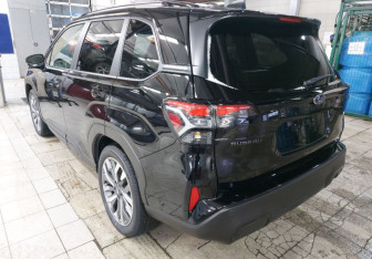 Новый Subaru Forester Suv 2025 (4 фото)