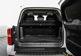 Подержанный автомобиль Tank 500 2023 года (14 фото)