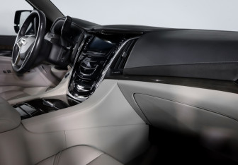 Подержанный автомобиль Cadillac Escalade Suv 2019 года (9 фото)