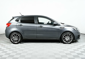 Подержанный автомобиль Kia Rio Hatchback 2017 года (4 фото)