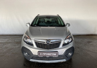 Подержанный автомобиль Opel Mokka 2015 года (2 фото)