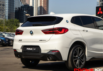 Подержанный автомобиль BMW X2 2019 года (21 фото)