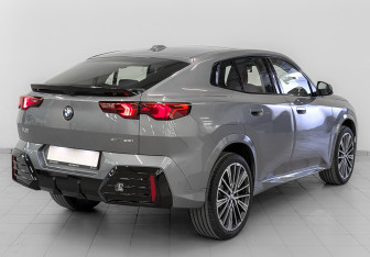 Новый BMW X2 2025 (2 фото)