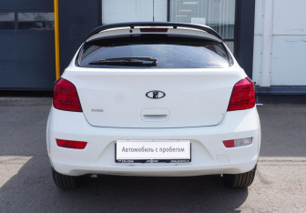 Подержанный автомобиль Chevrolet Cruze Hatchback 2012 года (5 фото)
