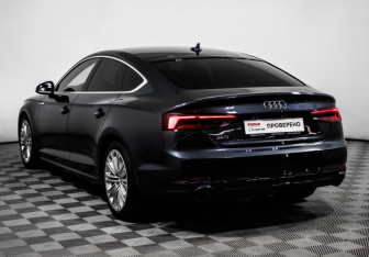 Подержанный автомобиль Audi A5 Liftback 2019 года (7 фото)