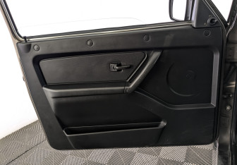 Подержанный автомобиль LADA (ВАЗ) 2121 (4x4) 2017 года (19 фото)