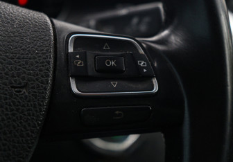 Подержанный автомобиль Volkswagen Passat Sedan 2012 года (19 фото)