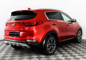 Подержанный автомобиль Kia Sportage 2018 года (5 фото)