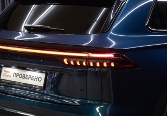 Подержанный автомобиль Geely Monjaro 2023 года (30 фото)