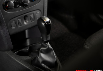 Подержанный автомобиль Renault Sandero 2020 года (12 фото)