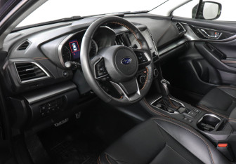 Подержанный автомобиль Subaru XV 2019 года (9 фото)