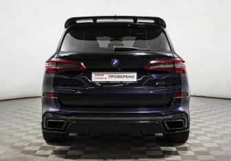 Подержанный автомобиль BMW X5 2018 года (6 фото)