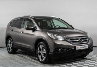 Подержанный автомобиль Honda CR-V 2014 года (3 фото)
