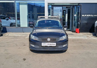 Подержанный автомобиль Volkswagen Polo Sedan 2016 года (2 фото)